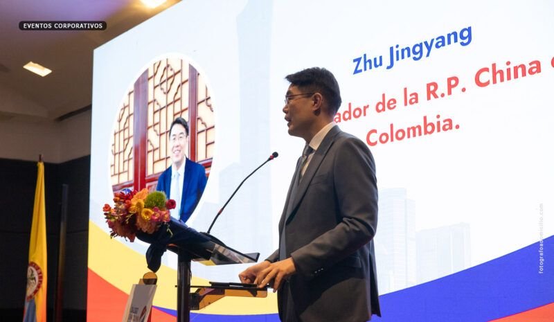 Dialogo Colombia China evento corporativo 9